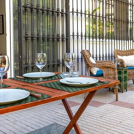 Apartment Paradiso
